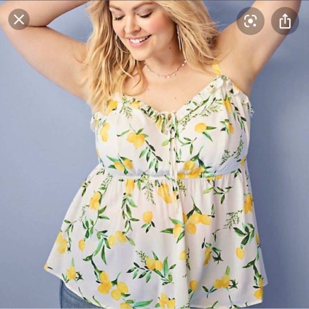 🍋🍋TORRID Babydoll Top 🍋🍋